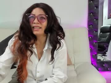 Kimberlybirdhot Chaturbate stream image from January 12, 2025