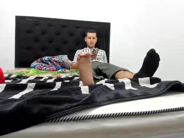 Master_Colombiano777 Chaturbate stream image from January 12, 2025
