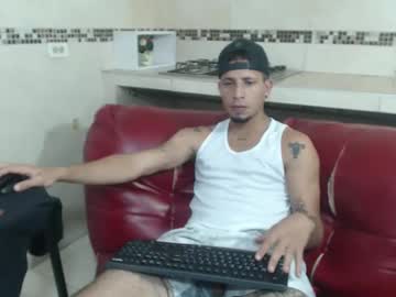 Santi_Sexyboy2024 Chaturbate stream image from January 12, 2025