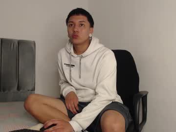 Alex__Lover Chaturbate stream image from January 13, 2025