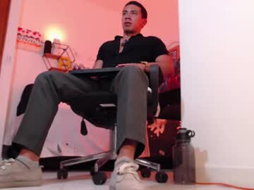 Bastian_Franco_ Chaturbate stream image from January 13, 2025