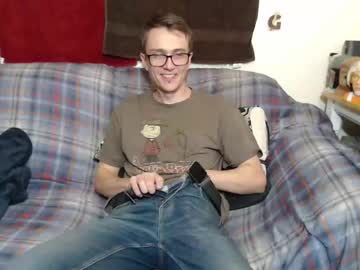 Gdanch Chaturbate stream image from January 13, 2025