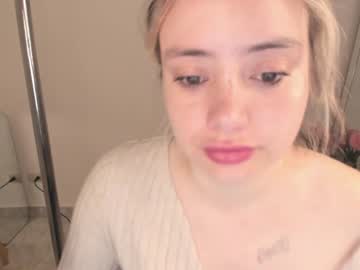 Loveange Chaturbate stream image from January 13, 2025
