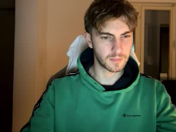 Melodicass Chaturbate stream image from January 13, 2025