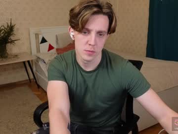 Oliver_Travis Chaturbate stream image from January 13, 2025