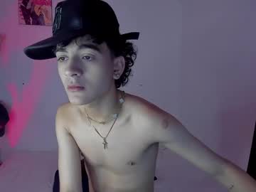 Sam__Cute Chaturbate stream image from January 13, 2025
