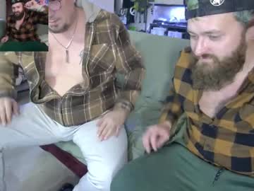 Animalcarebear Chaturbate stream image from January 13, 2025