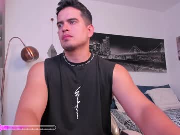 Tom_Mckleein Chaturbate stream image from January 13, 2025
