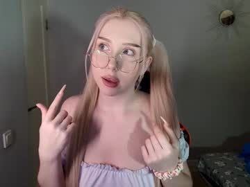 Am_Elia Chaturbate stream image from January 13, 2025