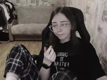 Ameliakamishiro Chaturbate stream image from January 13, 2025