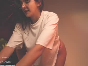 Zarahlynch Chaturbate stream image from January 13, 2025