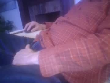 Larryjames007 Chaturbate stream image from January 13, 2025
