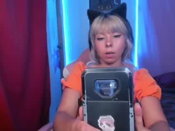 Leonorfox Chaturbate stream image from January 13, 2025