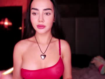 Lil_Gabbyg Chaturbate stream image from January 13, 2025