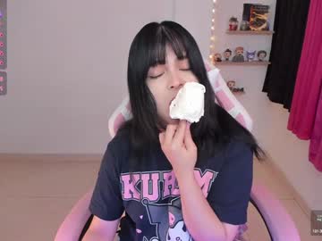_Misshoneyxx Chaturbate stream image from January 13, 2025