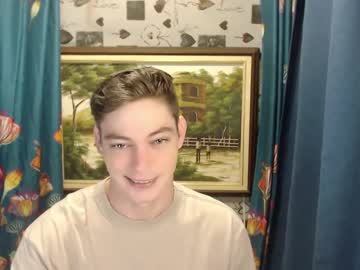Whiteboyinasia Chaturbate stream image from January 13, 2025