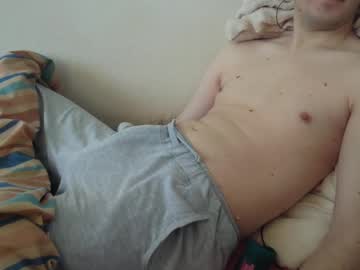 Bencamjp Chaturbate stream image from January 13, 2025