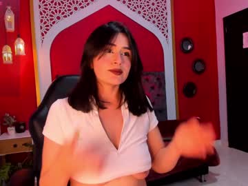Itsa_Bella_ Chaturbate stream image from January 13, 2025