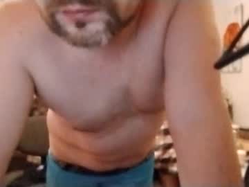 Hungguy288889 Chaturbate stream image from January 13, 2025