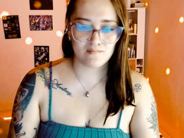 Issis_Demon Chaturbate stream image from January 13, 2025