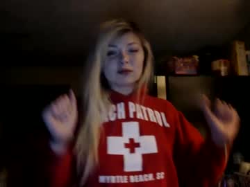 Kipsy420 Chaturbate stream image from January 13, 2025