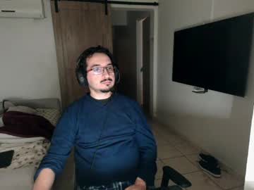 Luis_Flr Chaturbate stream image from January 13, 2025