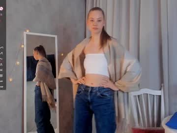 Maureenbellew Chaturbate stream image from January 13, 2025