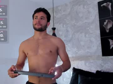 Valentinoford Chaturbate stream image from January 13, 2025