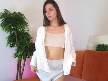 Yourcandycrush Chaturbate stream image from January 13, 2025