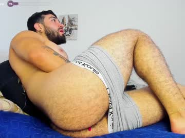 Jeykosantino Chaturbate stream image from January 13, 2025