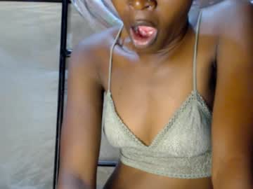 Milkylevel Chaturbate stream image from January 13, 2025