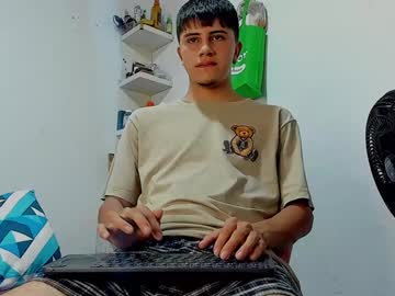 Maxbigcock2025 Chaturbate stream image from January 13, 2025