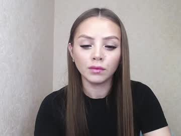 Mollyenjoy07 Chaturbate stream image from January 13, 2025