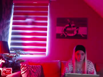 Dreamcatcherfantasy Chaturbate stream image from January 13, 2025