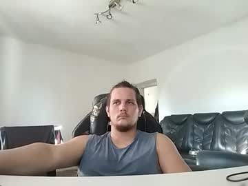 Madaigarap Chaturbate stream image from January 13, 2025