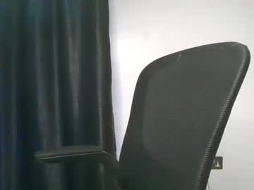 Icy_Prettyass Chaturbate stream image from January 13, 2025