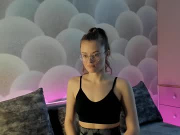 Ubuntune Chaturbate stream image from January 13, 2025