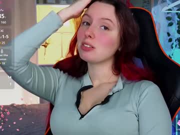 Venzie Chaturbate stream image from January 13, 2025