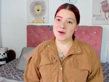 Celesteredds Chaturbate stream image from January 13, 2025