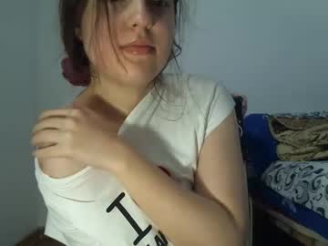 Sexynyu18 Chaturbate stream image from January 13, 2025