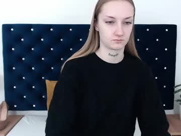 Alexabigheart Chaturbate stream image from January 13, 2025