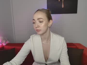 Mariannawils Chaturbate stream image from January 13, 2025