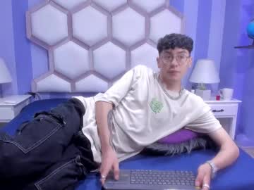 Maxtell_ Chaturbate stream image from January 13, 2025