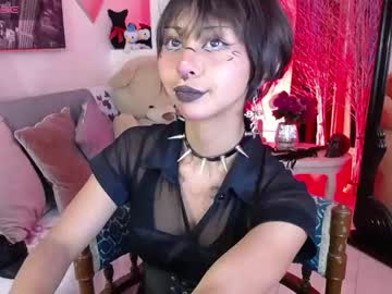 Meredith_Black Chaturbate stream image from January 13, 2025