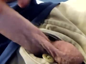 30manforu Chaturbate stream image from January 13, 2025