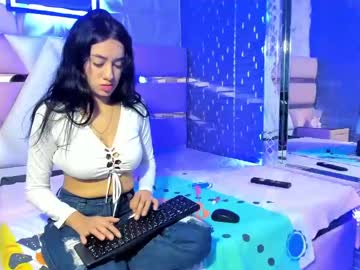 Carolay_Evans Chaturbate stream image from January 13, 2025