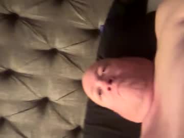 Funwithmetoo Chaturbate stream image from January 13, 2025