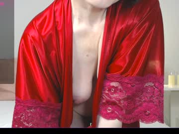 Gentlywomen Chaturbate stream image from January 13, 2025