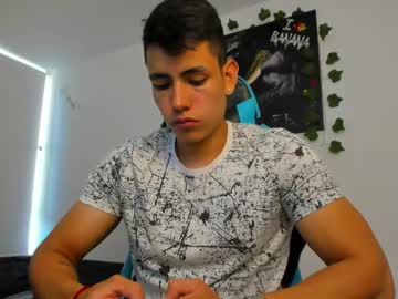 Jamess_Hott Chaturbate stream image from January 13, 2025