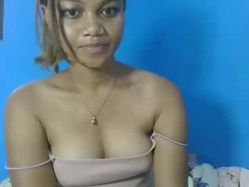 Jarevava Chaturbate stream image from January 13, 2025
